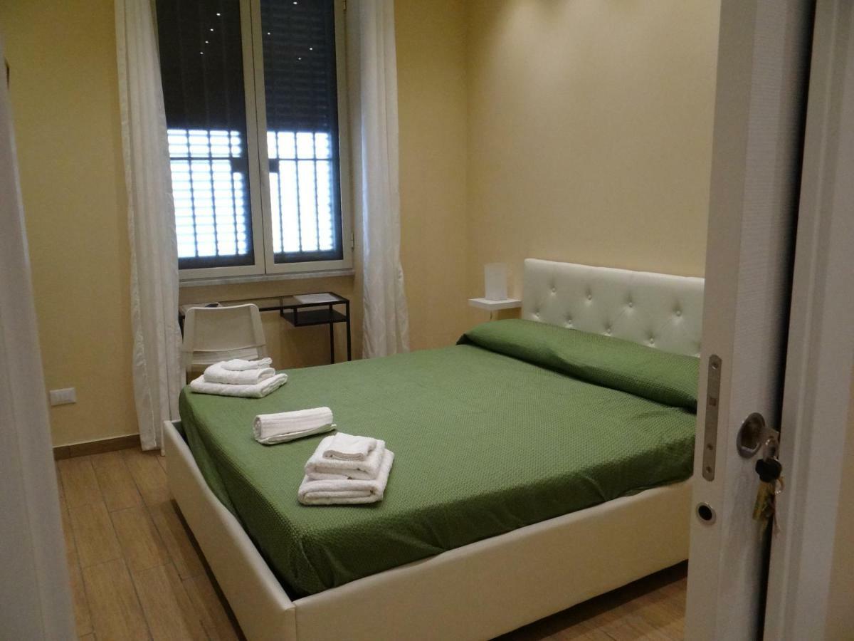 Montecarlo Palace Bed & Breakfast Palermo Exterior photo