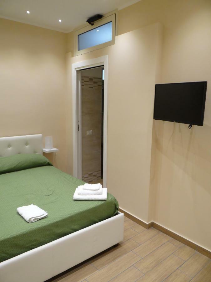 Montecarlo Palace Bed & Breakfast Palermo Exterior photo
